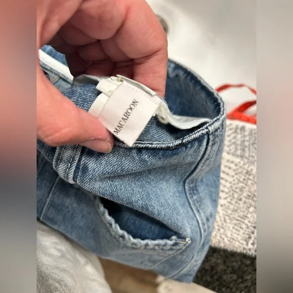 Goodnight Macaroon Kendra' Wide-Leg Cropped Denim Jeans - Picture 6 of 9